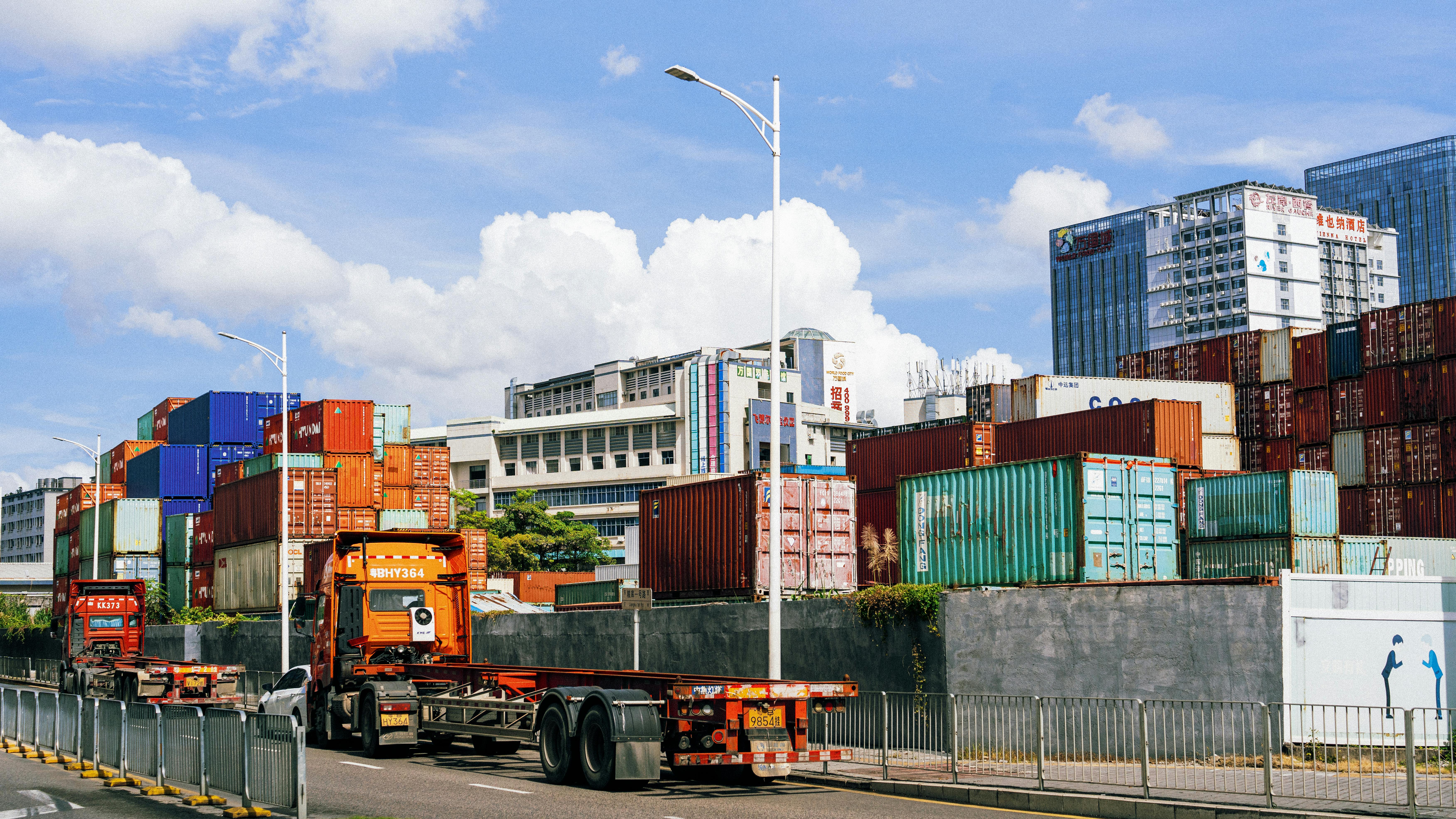 Professional cargo loading and handling